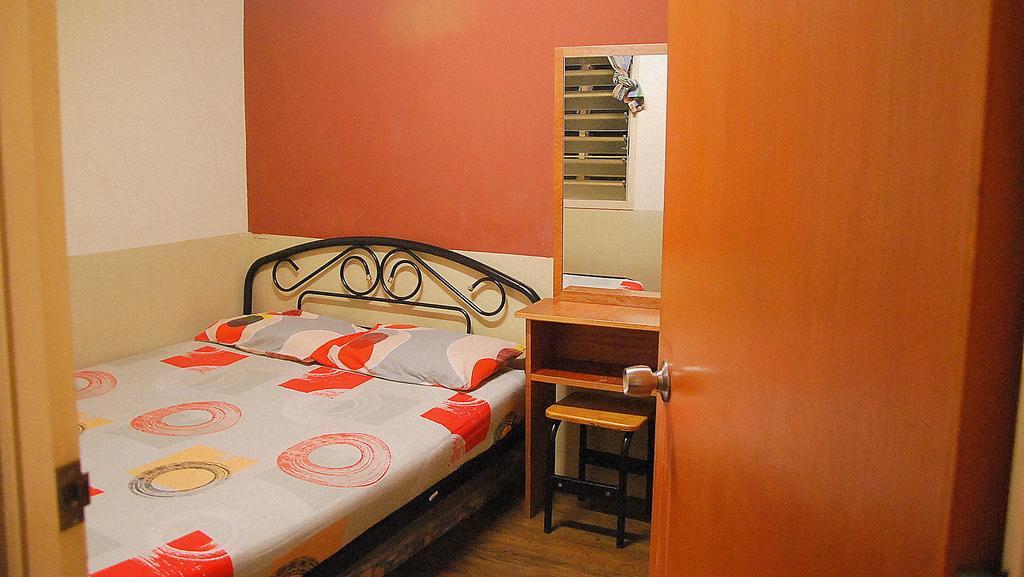 The Original Backpackers Travellers Inn Куала Лумпур Стая снимка
